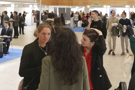 Career Day a Rimini - evento di incontro con il mondo del lavoro Career Day a Rimini - evento di incontro con il mondo del lavoro