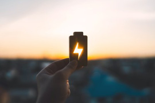 Il Master che forma esperti in nuove batterie sostenibili per la transizione energetica